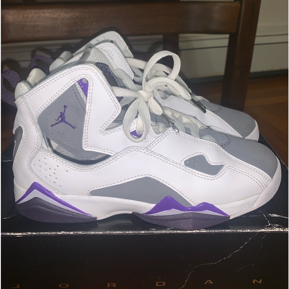 Nike Jordan Girls True Flight (GS) pure purple cool grey vintage 2008 unisex